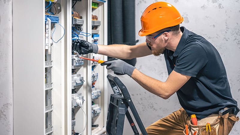 Electricista profesional en Barranquilla